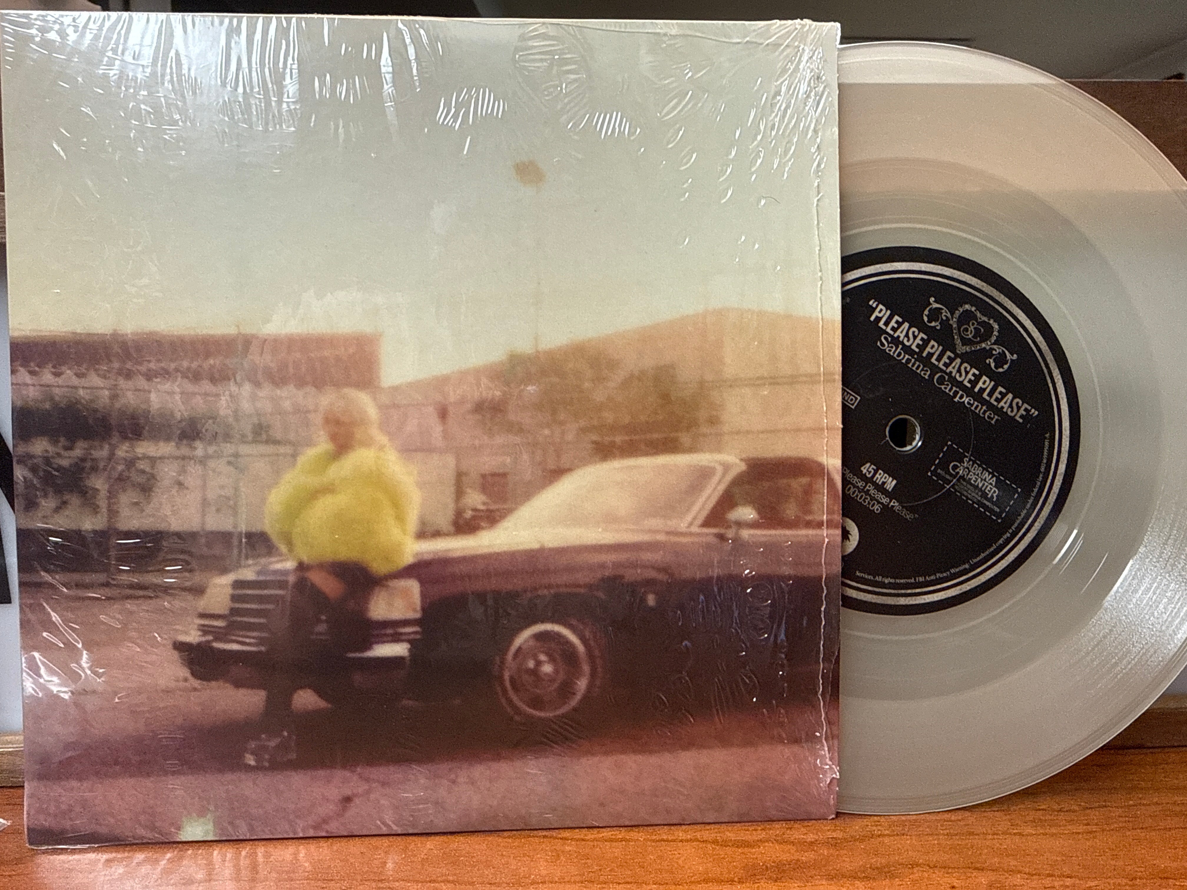 Sabrina Carpenter ‎– Please Please Please ("Day Glow" Glow In The Dark 7 Inch, USED)