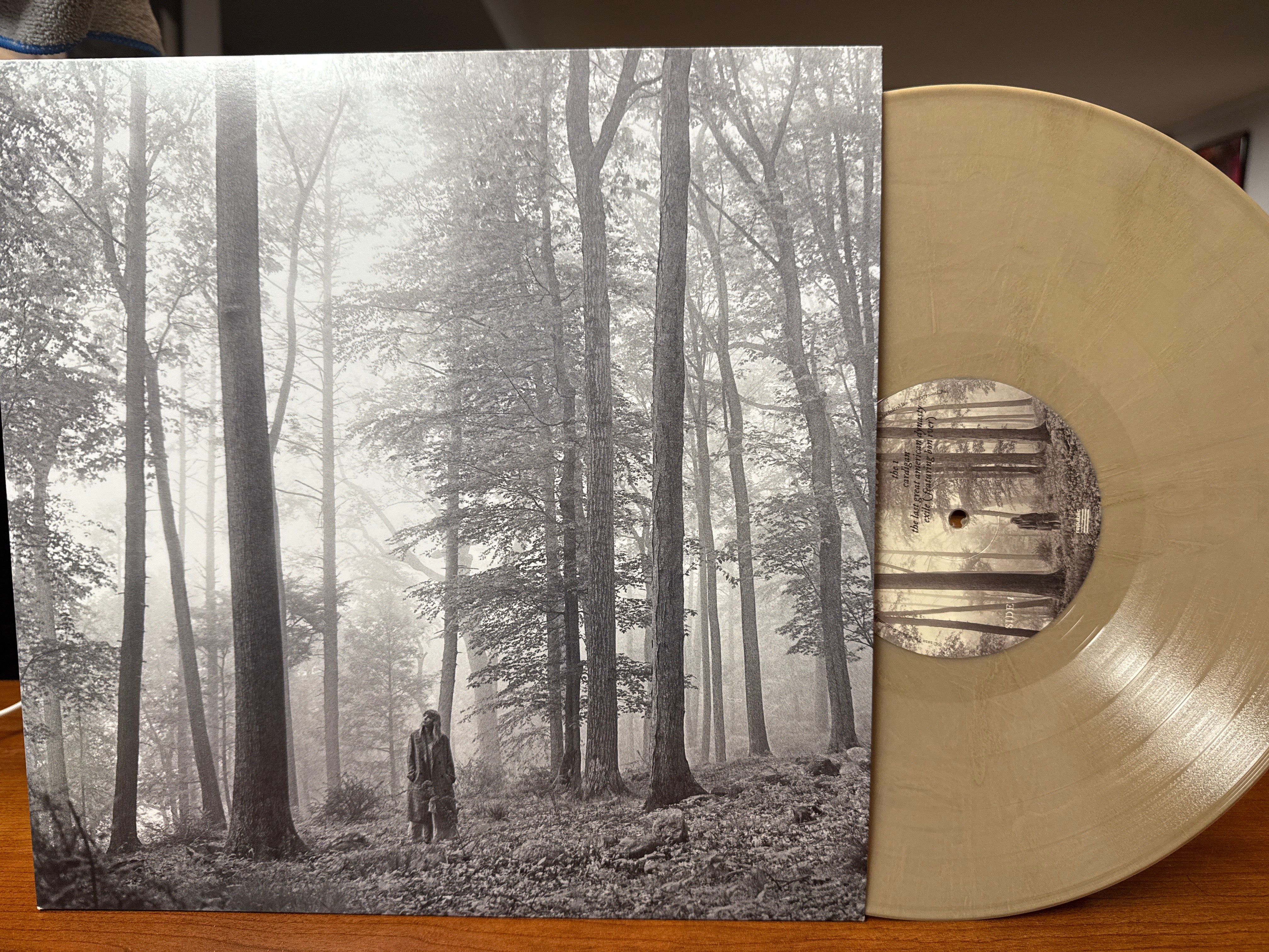 Taylor Swift - Folklore (2021, Beige Vinyl, USED)