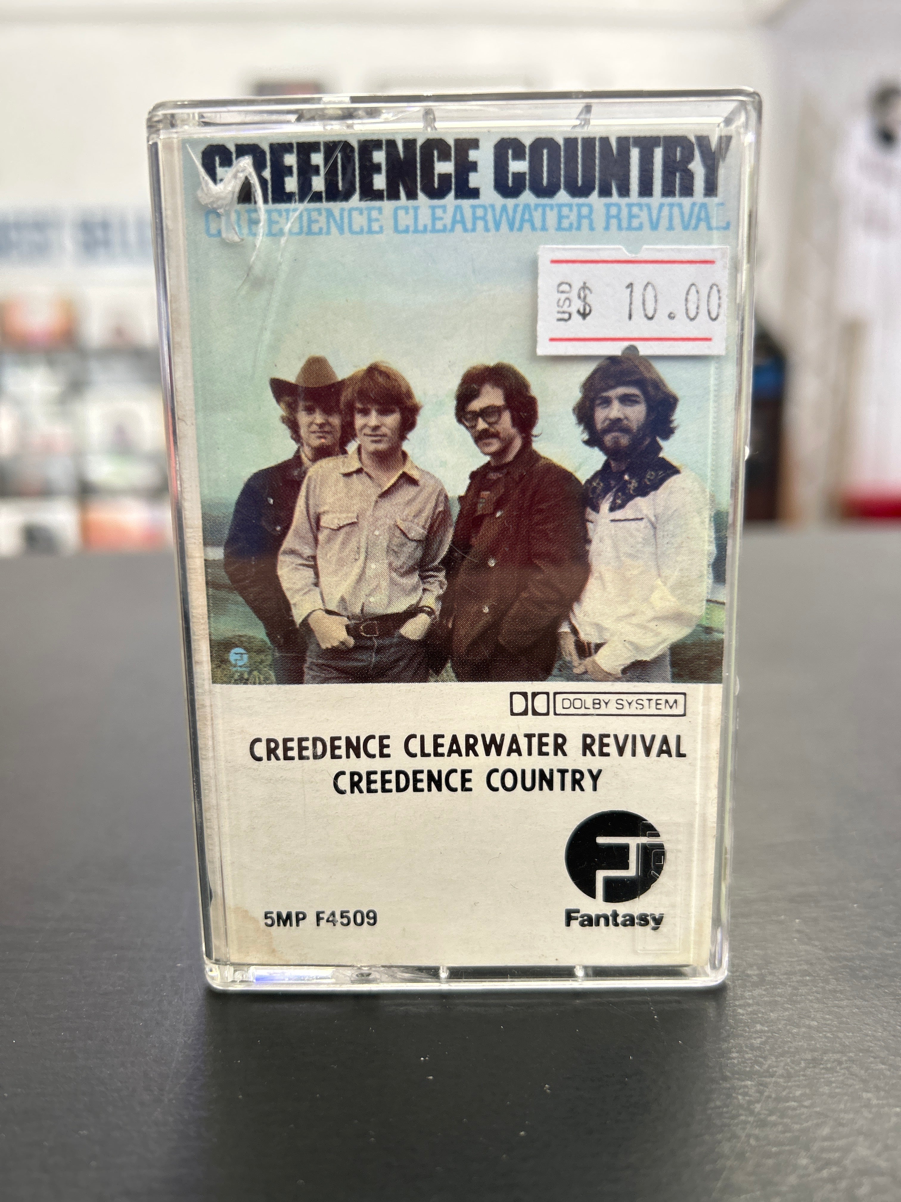 Creedence Clearwater Revival - Creedence Country (CASSETTE)