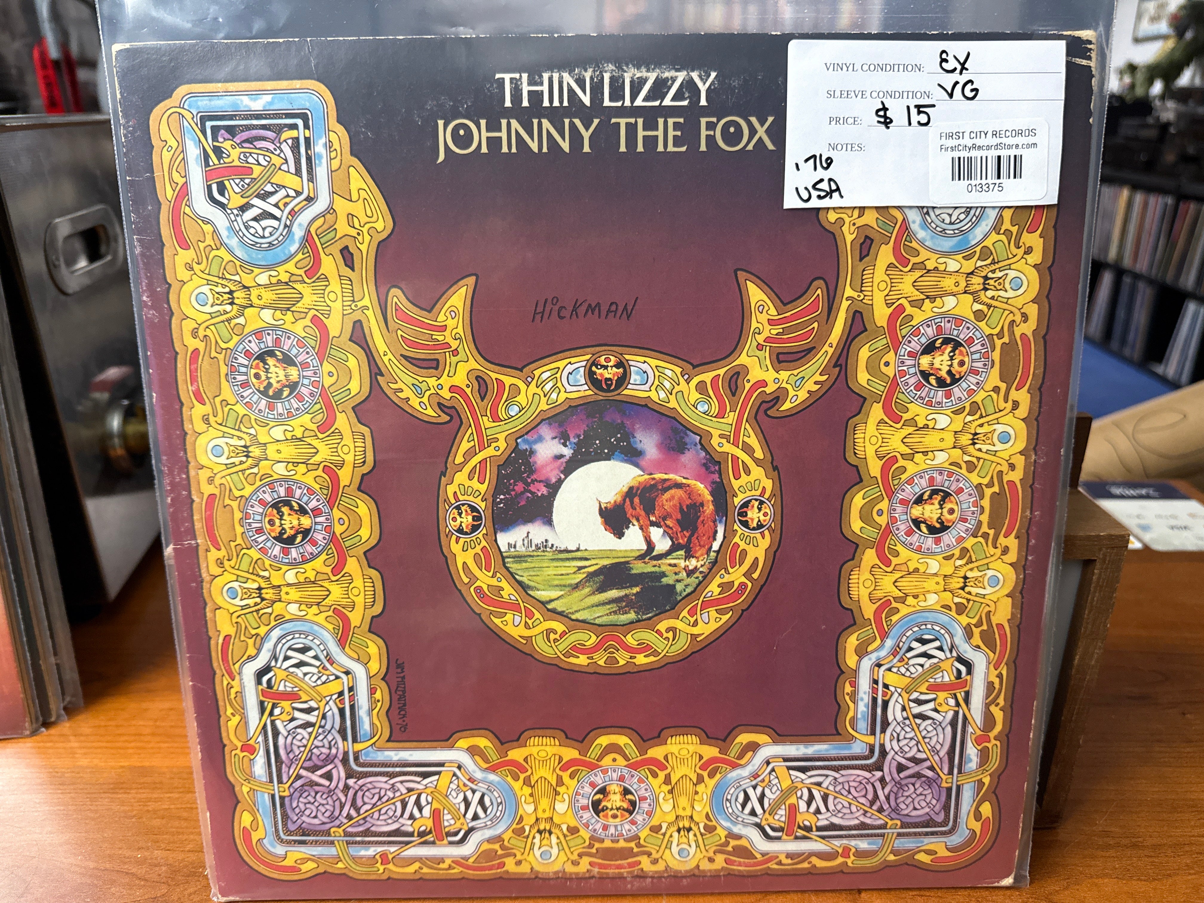 Thin Lizzy - Johnny The Fox (1976, USED)