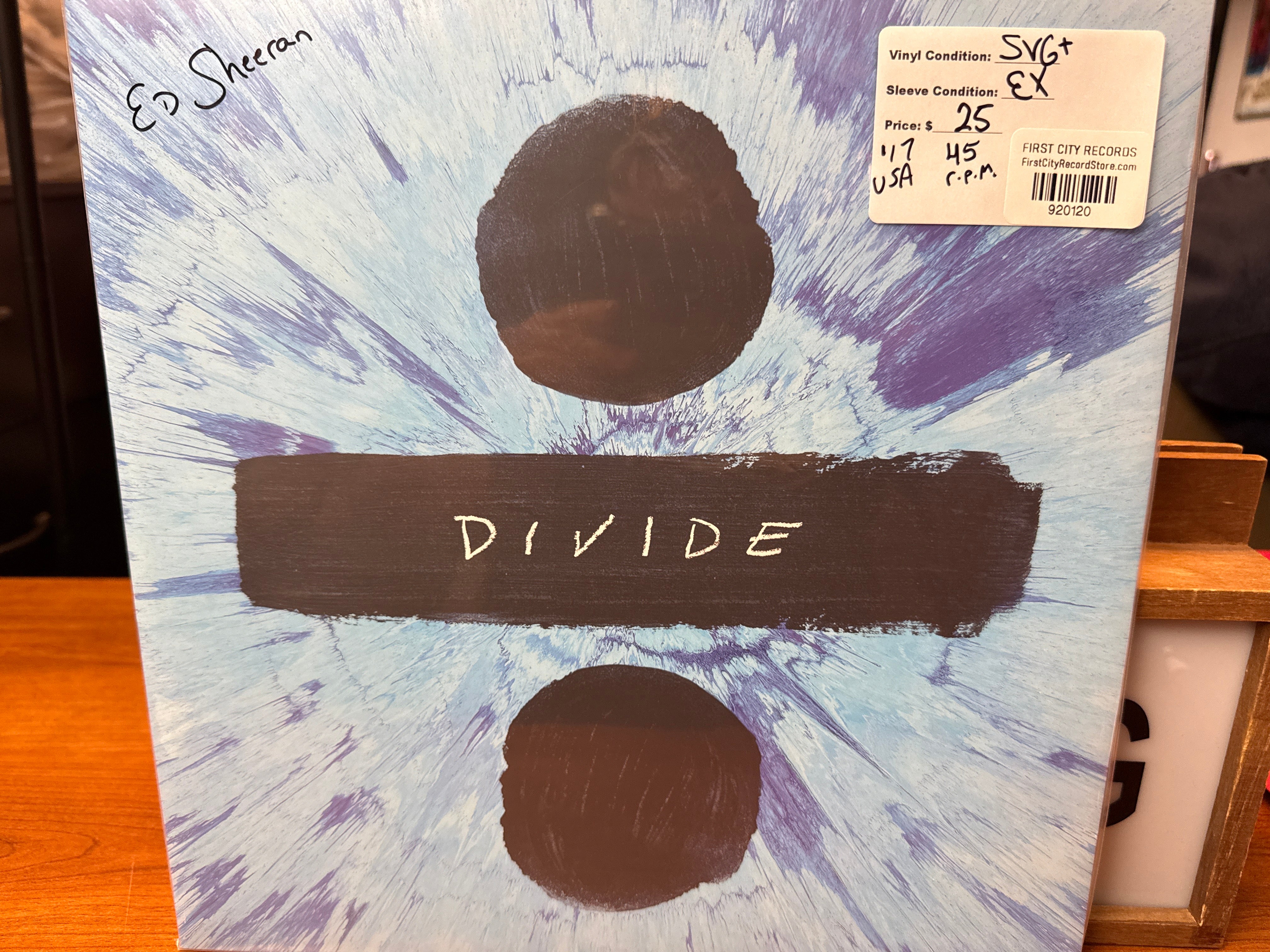 Ed Sheeran - Divide (2017, USED)