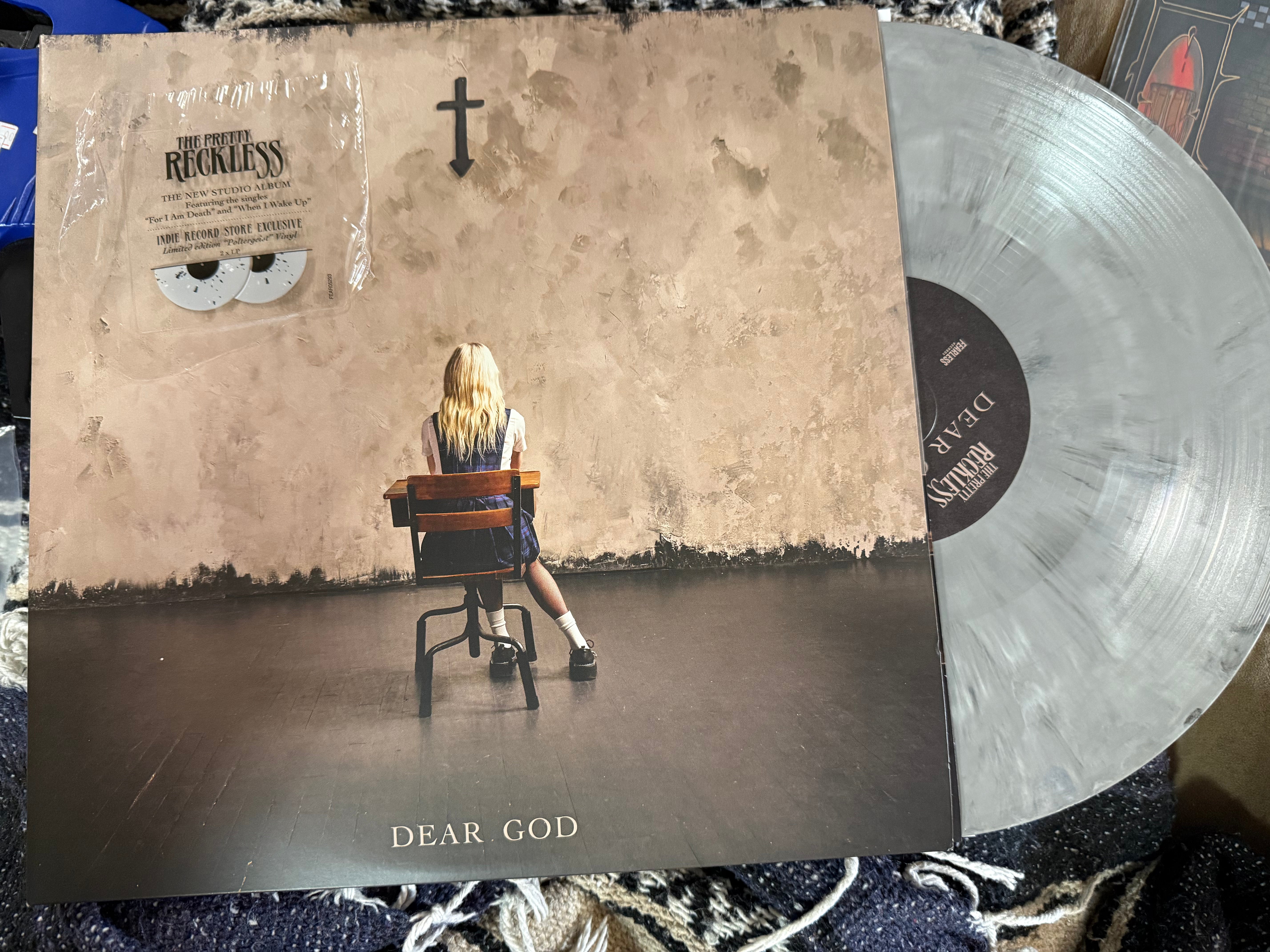 Pretty Reckless - Dear God (Indie Exclusive Colored Vinyl, USED)