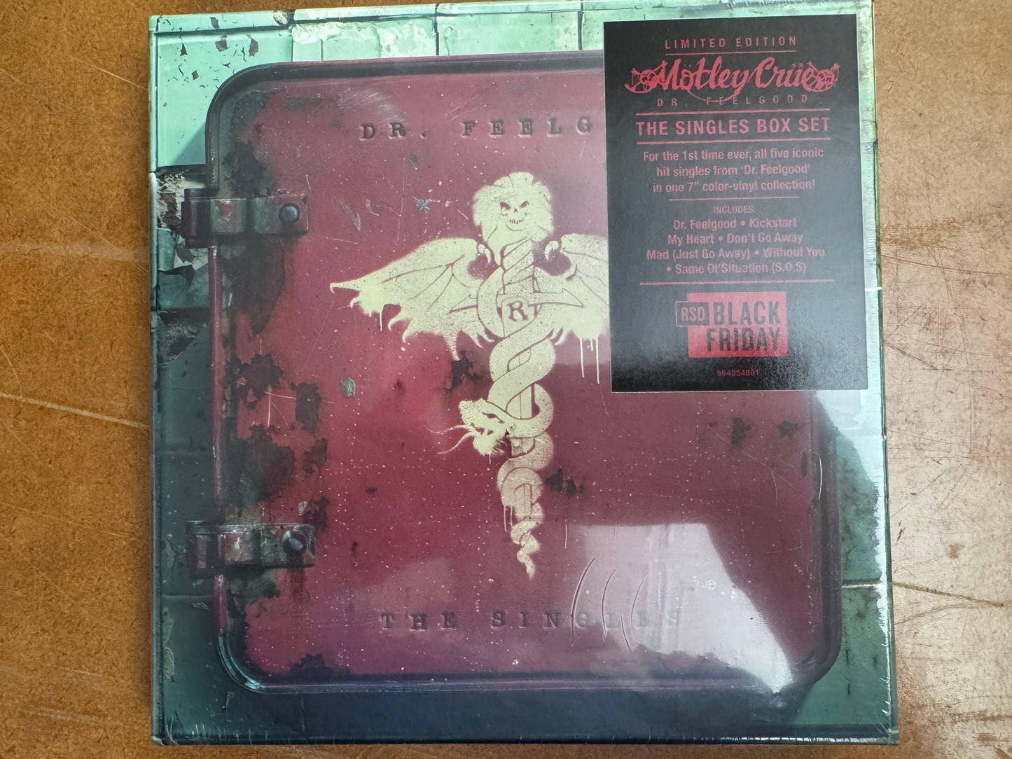 Motley Crue - The Singles Box Set