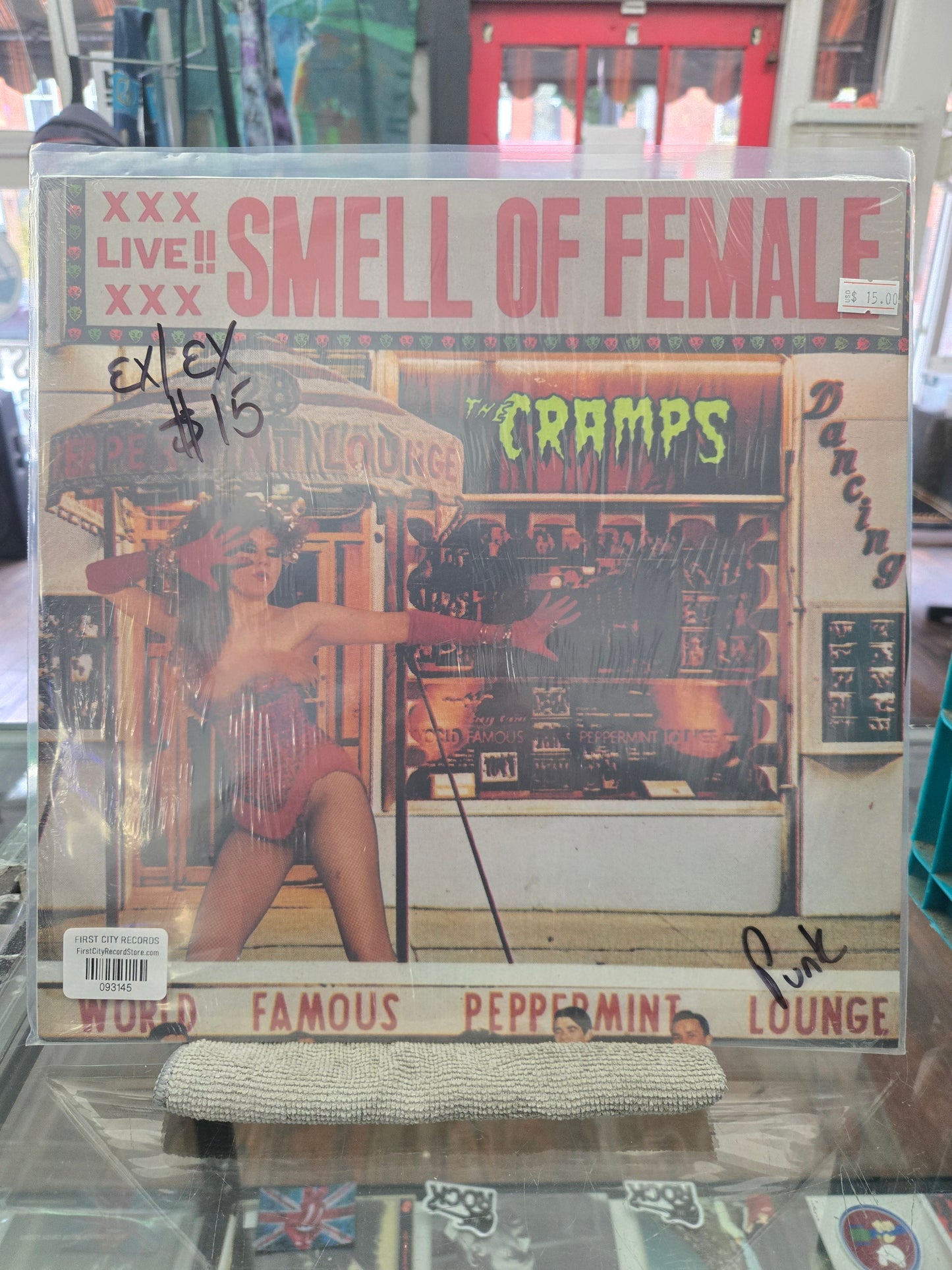 The Cramps - Smell Of Female (12" Single, 2011, UK Pressing)